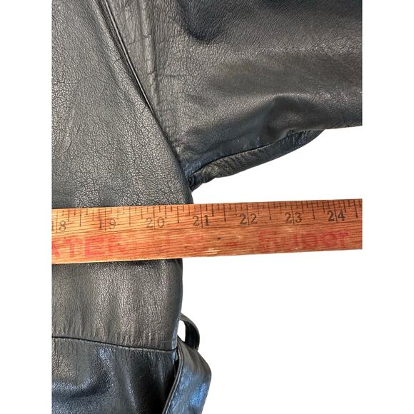 Wilsons The Leather Experts Woman’s Long Black Leather Trench Coat Size PS - Picture 14 of 15